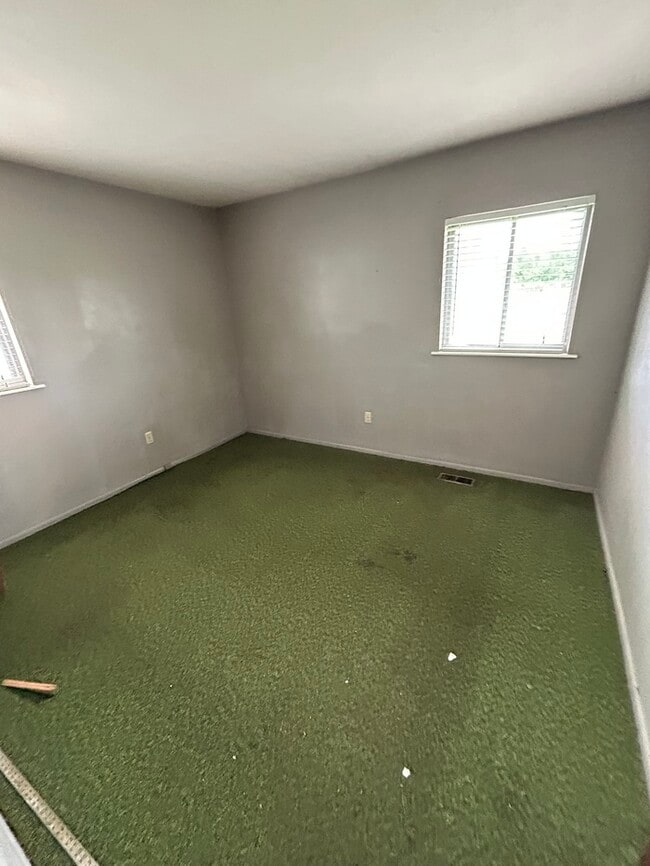 Building Photo - 303 Wilson Park Ln