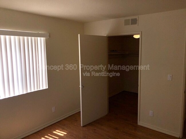 Building Photo - 15000 Downey Ave