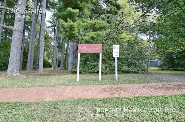 Building Photo - 3309 Graham Rd
