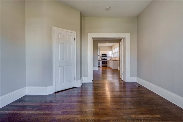 Building Photo - 1630 Patterson Ave SW