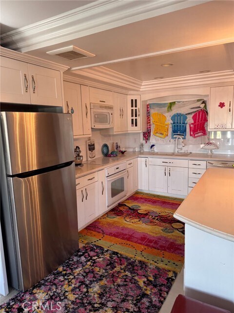 Building Photo - 4002 C. Sonora