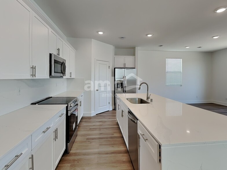 Building Photo - 4266 Halo Hollyhock St