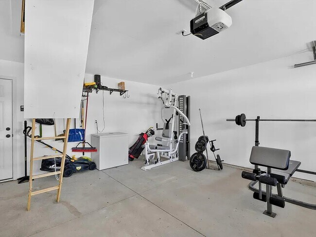 Building Photo - 1162 Stagecoach Dr