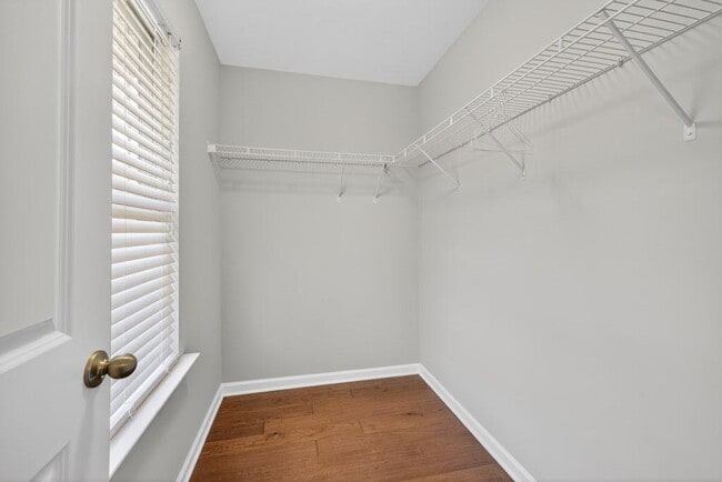 Building Photo - 3277 Castleberry Village Dr