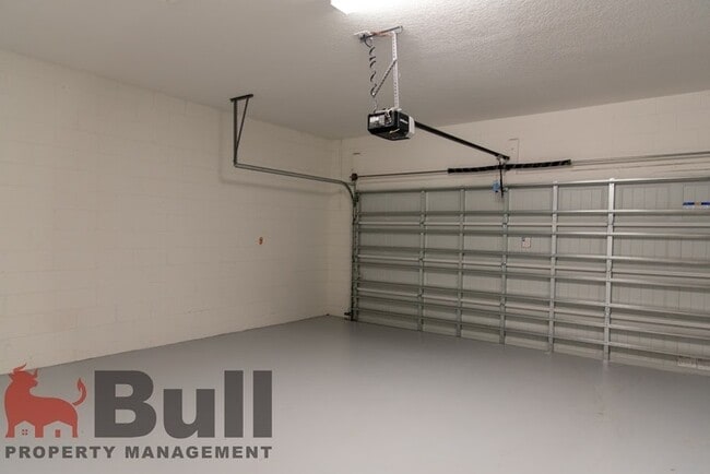 Building Photo - 11808 Campfire Story Ln