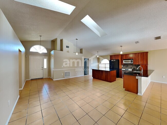 Building Photo - 2991 Saint James Lane