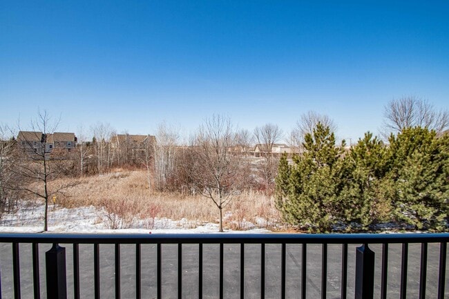 Building Photo - 4665 Victor Path