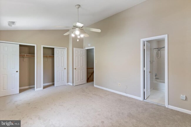 Building Photo - 8073 Morning Meadow Ct