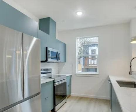 Building Photo - 2071 NE Davis St