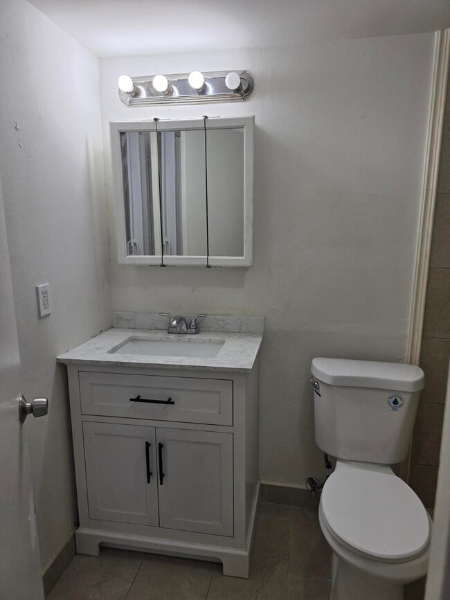 Building Photo - 1500 N Congress Ave