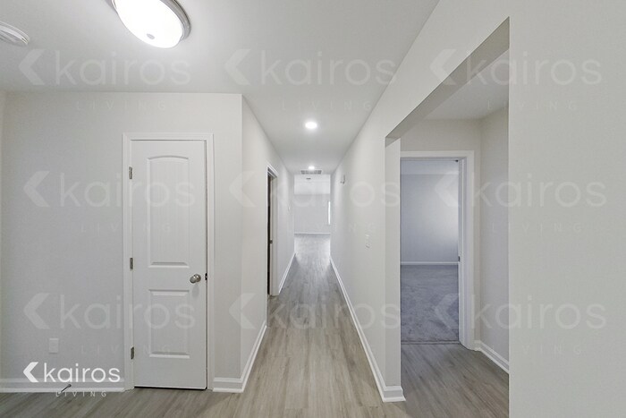 Building Photo - 26 Carrollton Dr