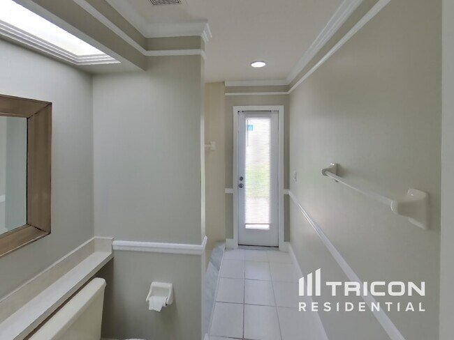 Building Photo - 4522 Swift Cir