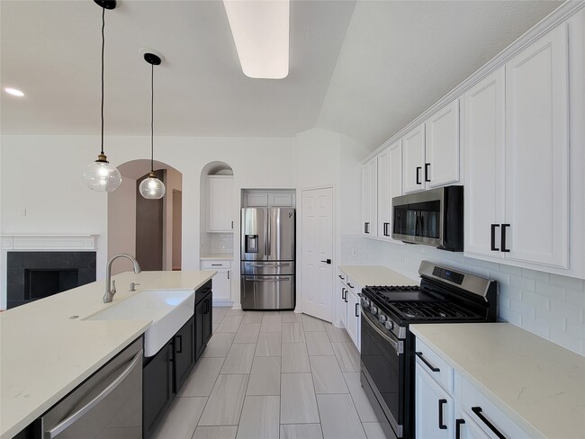 Building Photo - 8402 Major Blizzard Dr