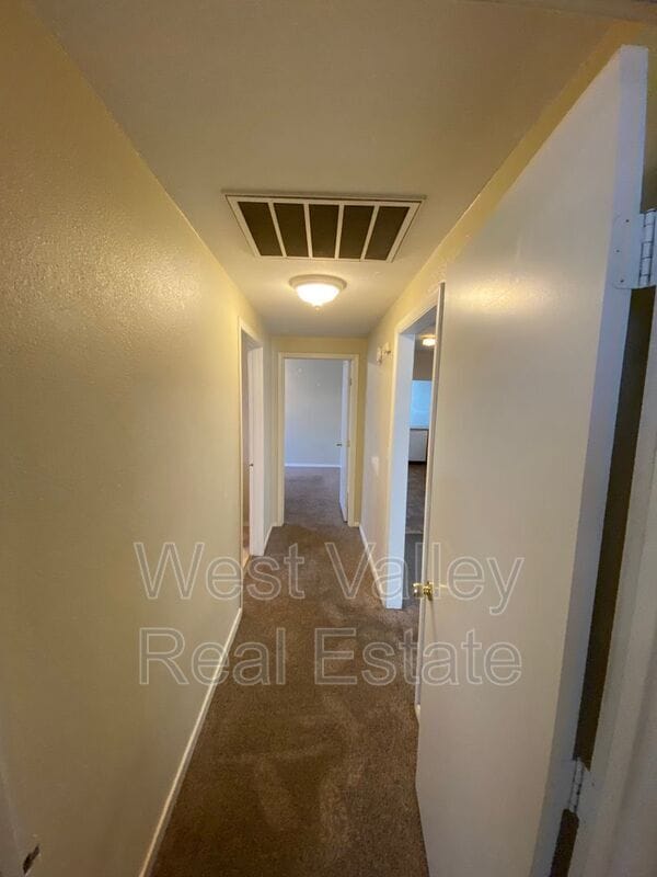 Building Photo - 122 Buena Vista Pl