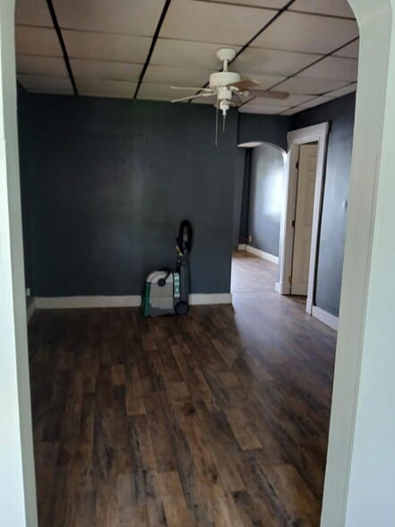 Building Photo - 1625 3rd Ave