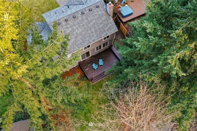 Building Photo - 23960 SE 42nd Pl