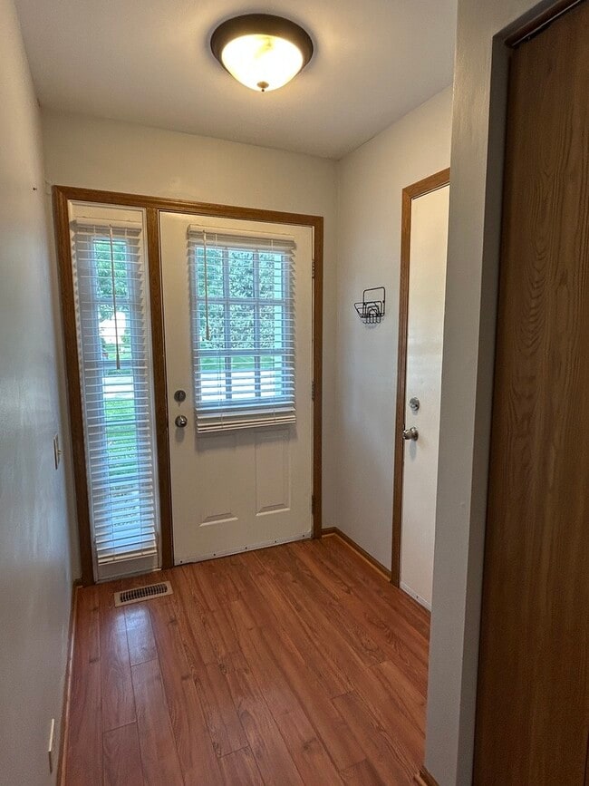 Building Photo - 1608 Pebble Beach Cir