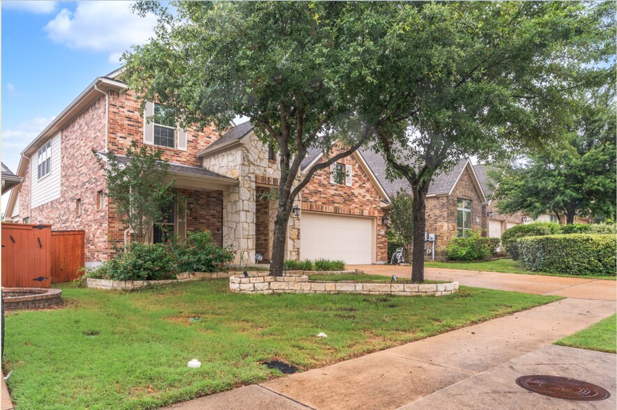 Building Photo - 904 Purple Moor Pass