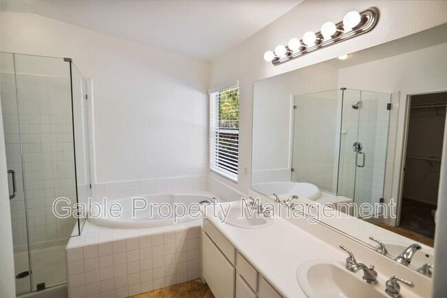 Building Photo - 27758 Coldsprings Pl