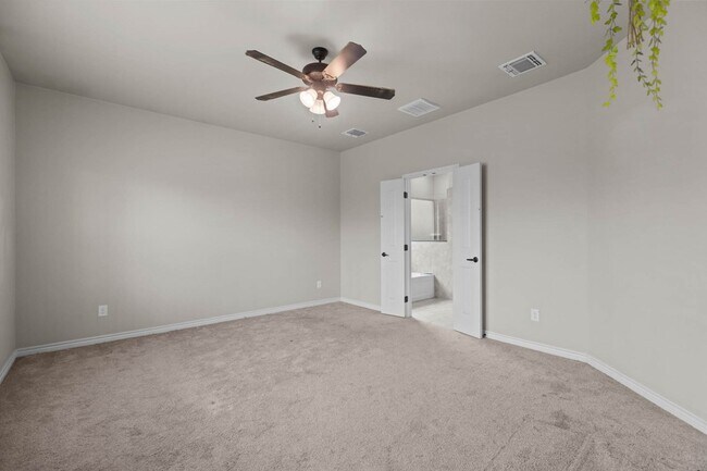 Building Photo - 1645 Palo Duro Dr