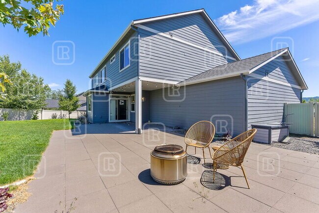 Building Photo - 17823 E Daystar Rd