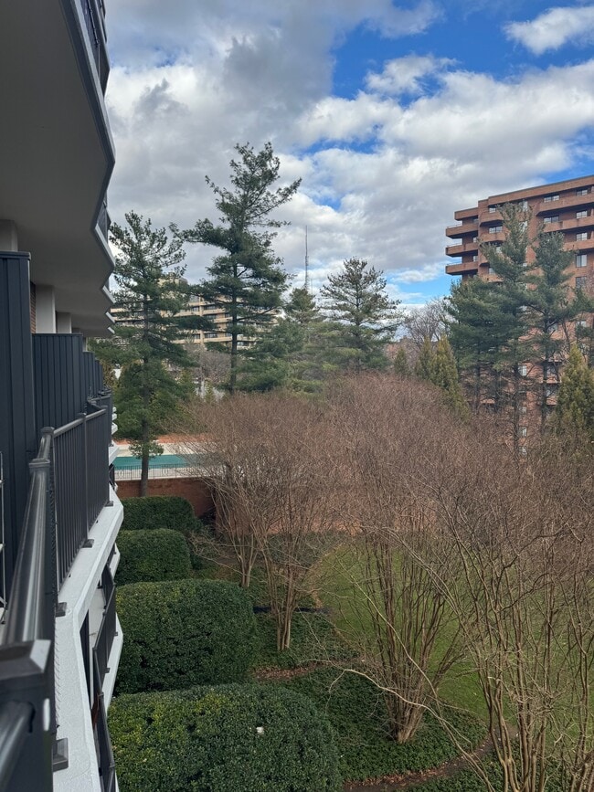 Building Photo - 3101 New Mexico Ave NW