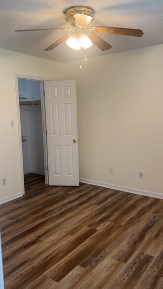 Building Photo - 3622 Pebble Creek Dr