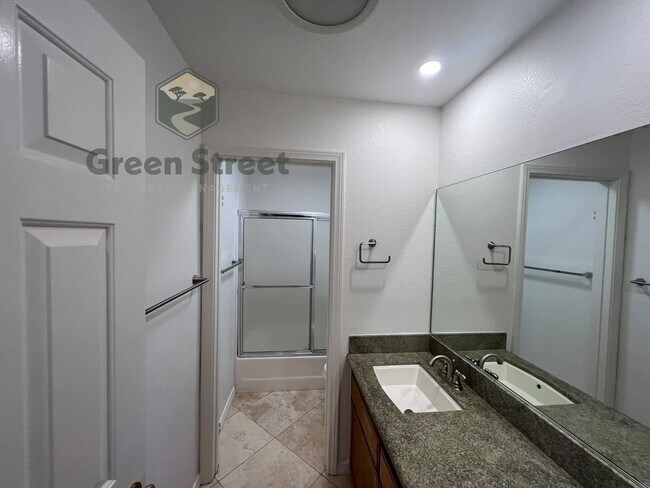 Building Photo - 280 Fire Mountain Pl