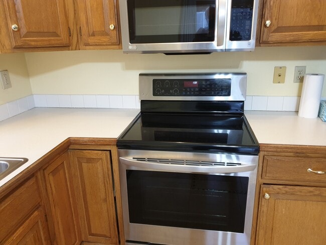 Building Photo - 2811 Winterbrook Cir