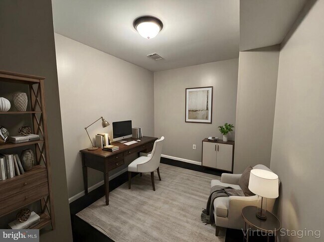 Building Photo - 10108 Oklahoma Ct