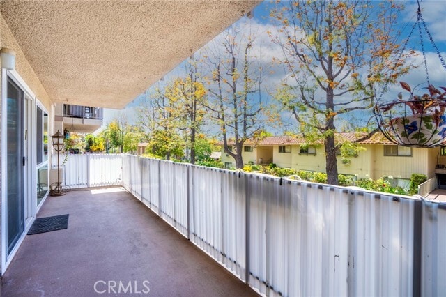 Building Photo - 879 Via Mendoza
