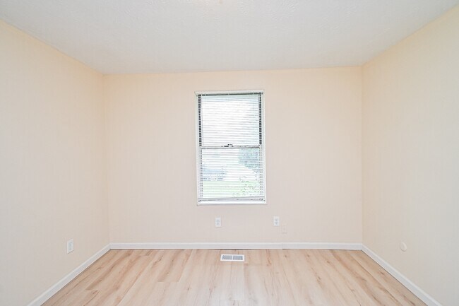 Building Photo - 6171 Little Creek Ct