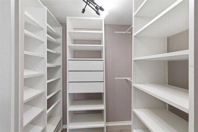 Building Photo - 2400 Feather Sound Dr