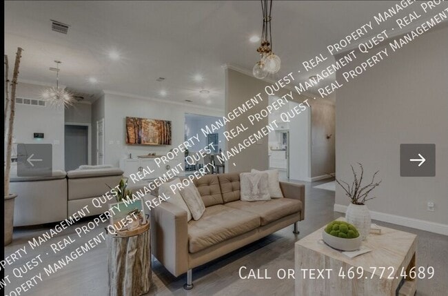 Building Photo - 2522 Waterstone Dr