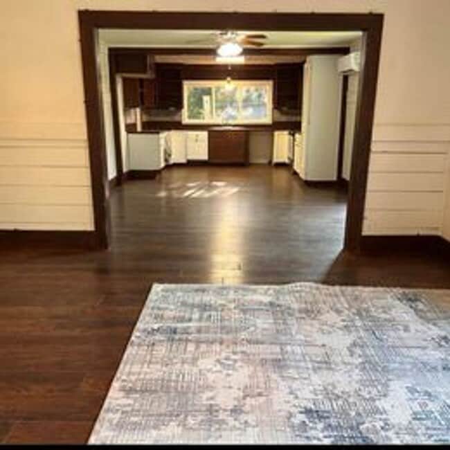 Building Photo - Hughes Springs 2 Bedroom Home