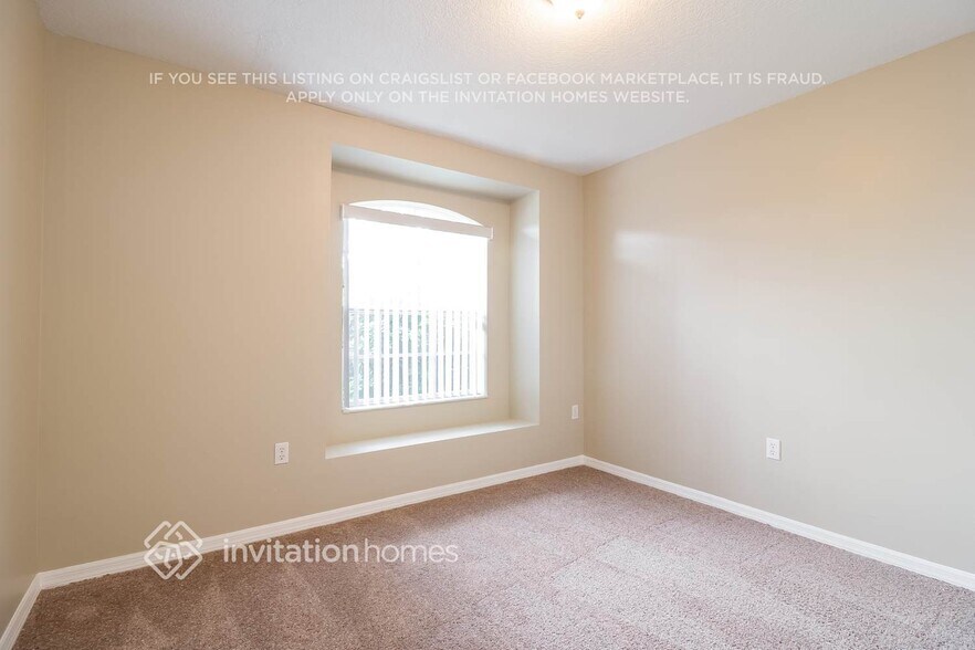 Building Photo - 2457 Ramsdale Dr SE