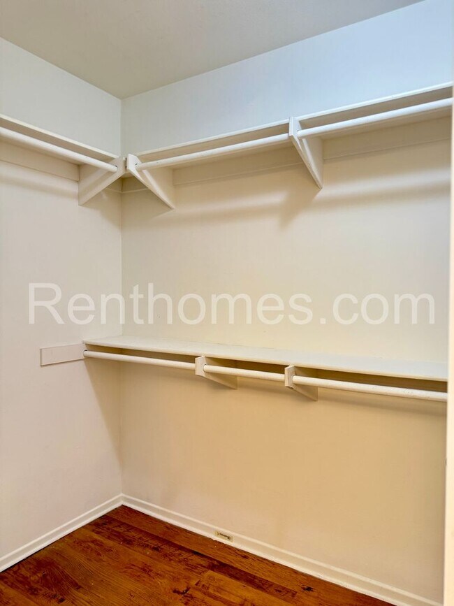 Building Photo - Mira Mesa, 11625 Compass Point Drive North...