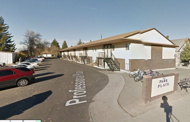 Building Photo - 2 Bedroom 1 Bath Park Place Apartment