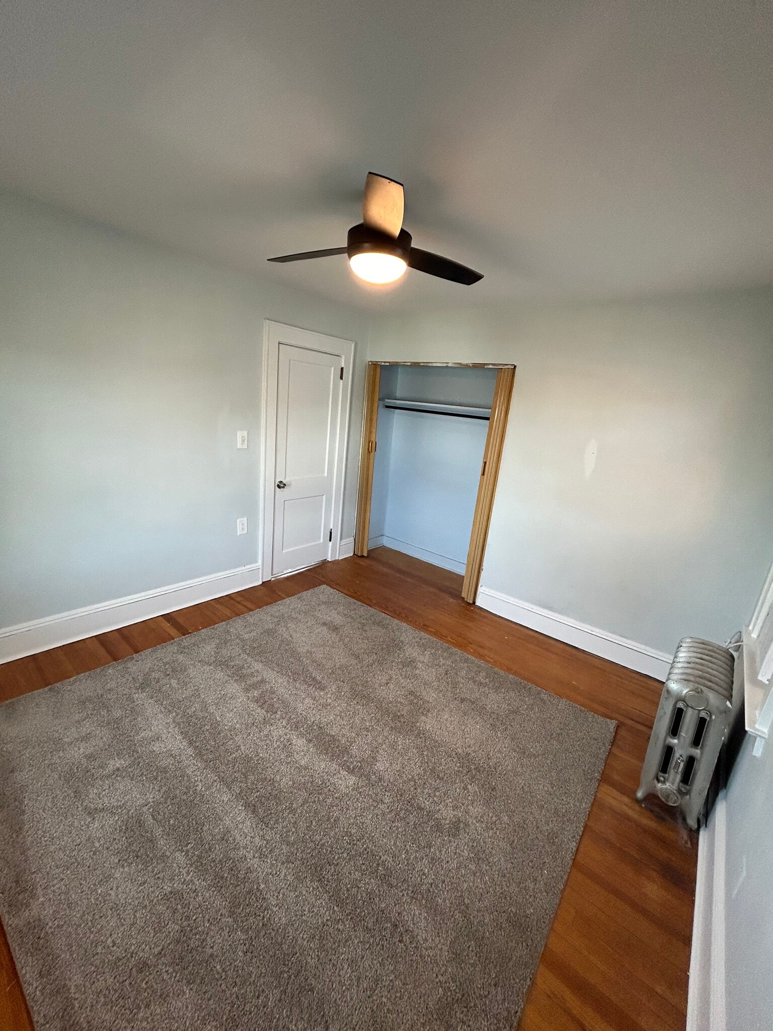 Building Photo - 534 Park Pl