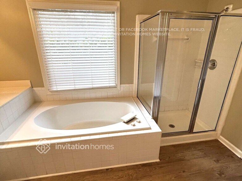 Building Photo - 6190 Ivey Springs Chase