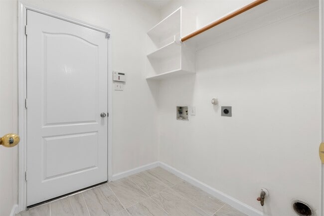 Building Photo - 3507 Palomar Valley Dr