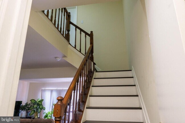 Building Photo - 37 Joyceton Way