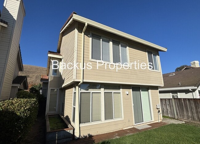 Building Photo - Stunning Two-Story Home in Las Palmas 1
