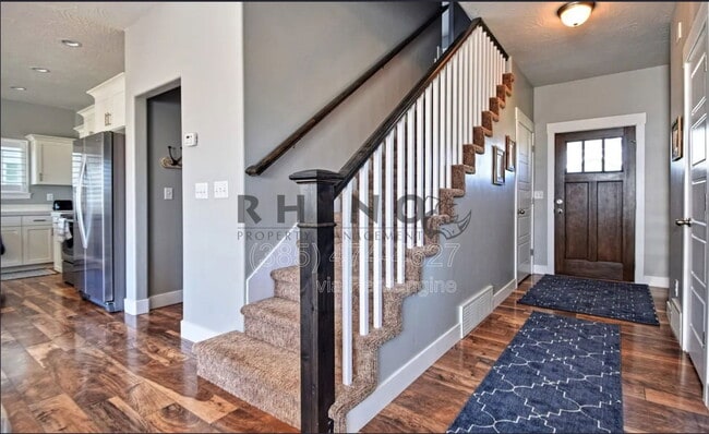 Building Photo - 7478 N Hutch Ln