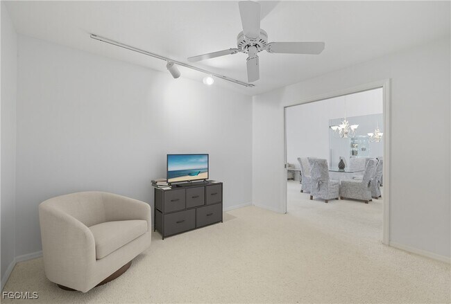 Building Photo - 12250 Kelly Greens Blvd