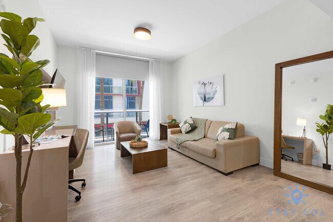 Building Photo - 777 N Ocean Dr