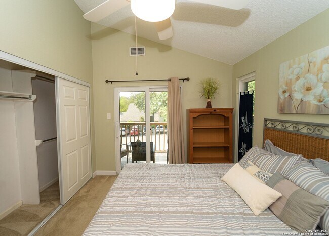 Building Photo - 14122 Churchill Estates Blvd