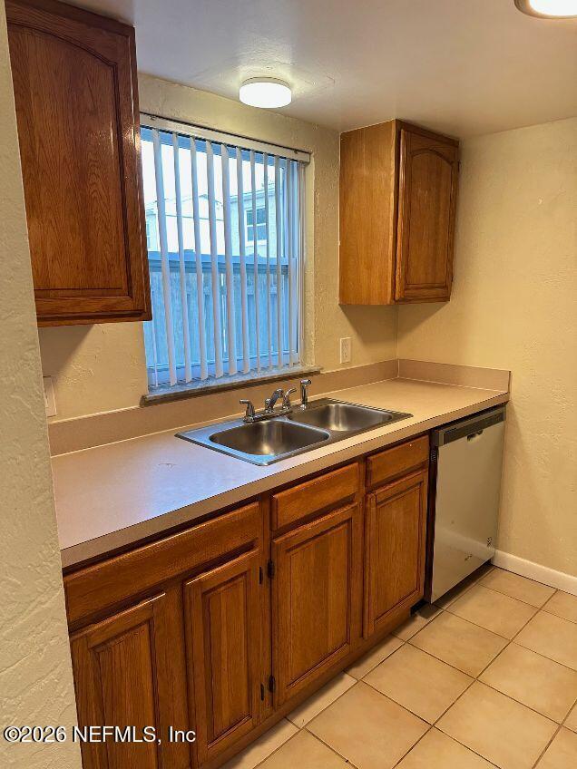 Building Photo - 60 Masters Dr