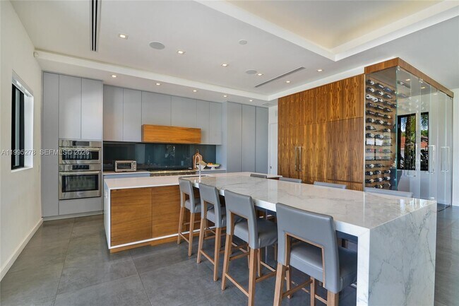 Building Photo - 7210 S Prestwick Pl