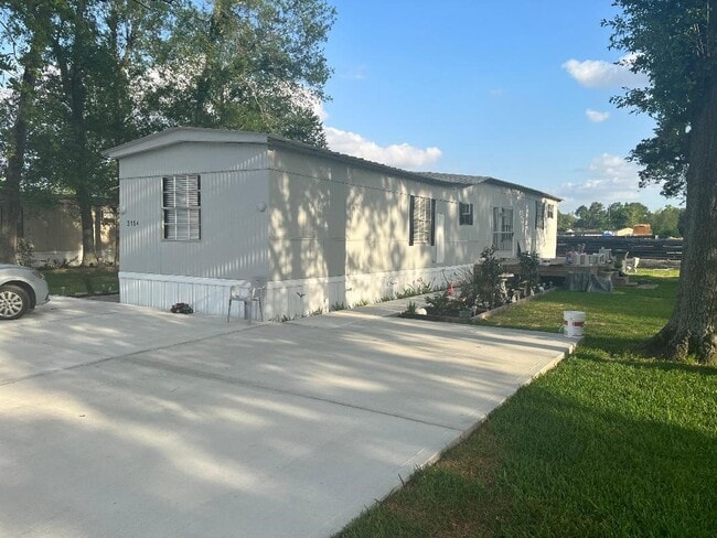 Primary Photo - 315 Booker Rd